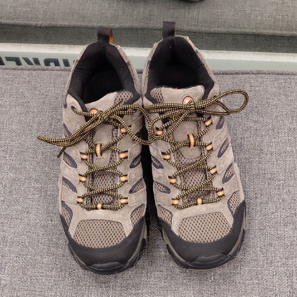 Merrell Beige and Black Athletic Shoes